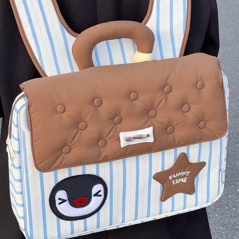 핑구 펭귄 백팩 니치 디자인 여성 캐주얼 이타 백 15 - Laptop Backpack 15.6 리뷰 및 가격